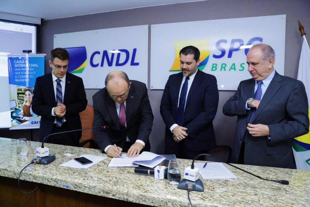 CNDL e Caixa lançam o programa para financiamento “Avança varejo”